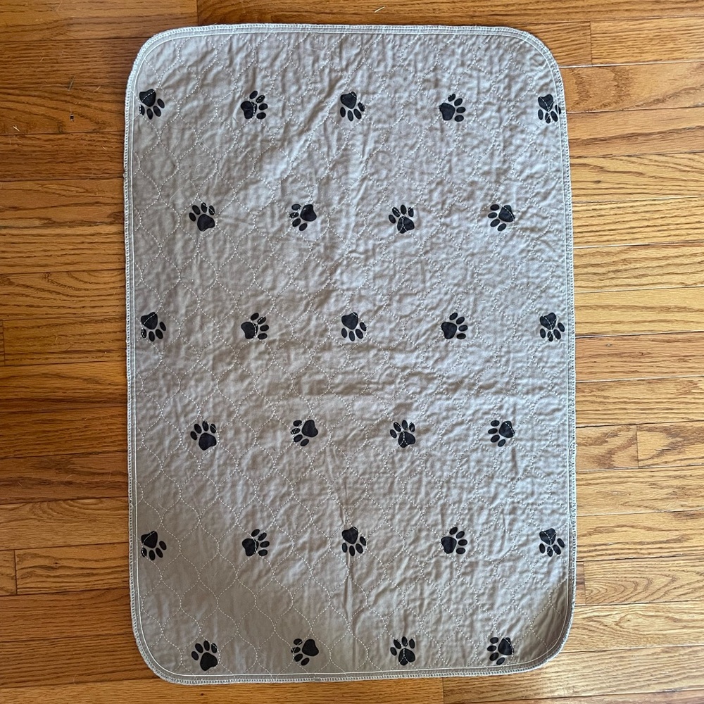 Dog Training Pad Non-Slip Waterproof Washable, 24 x 36